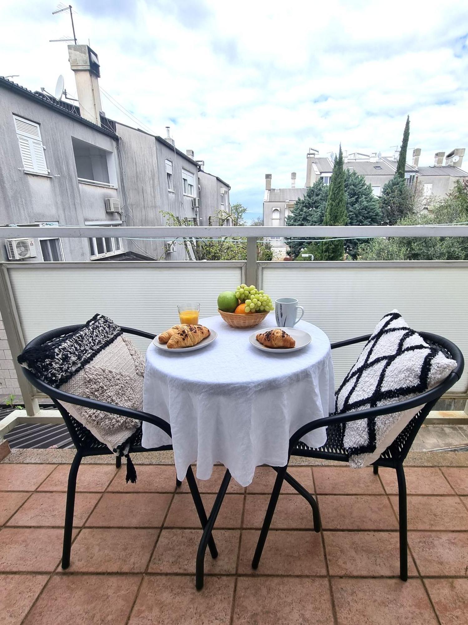 Apartment Sol Dolcevita Njivice Exteriér fotografie